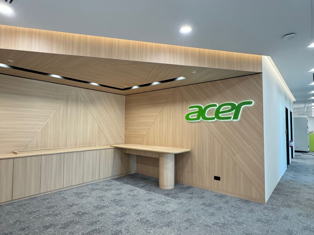 Acer